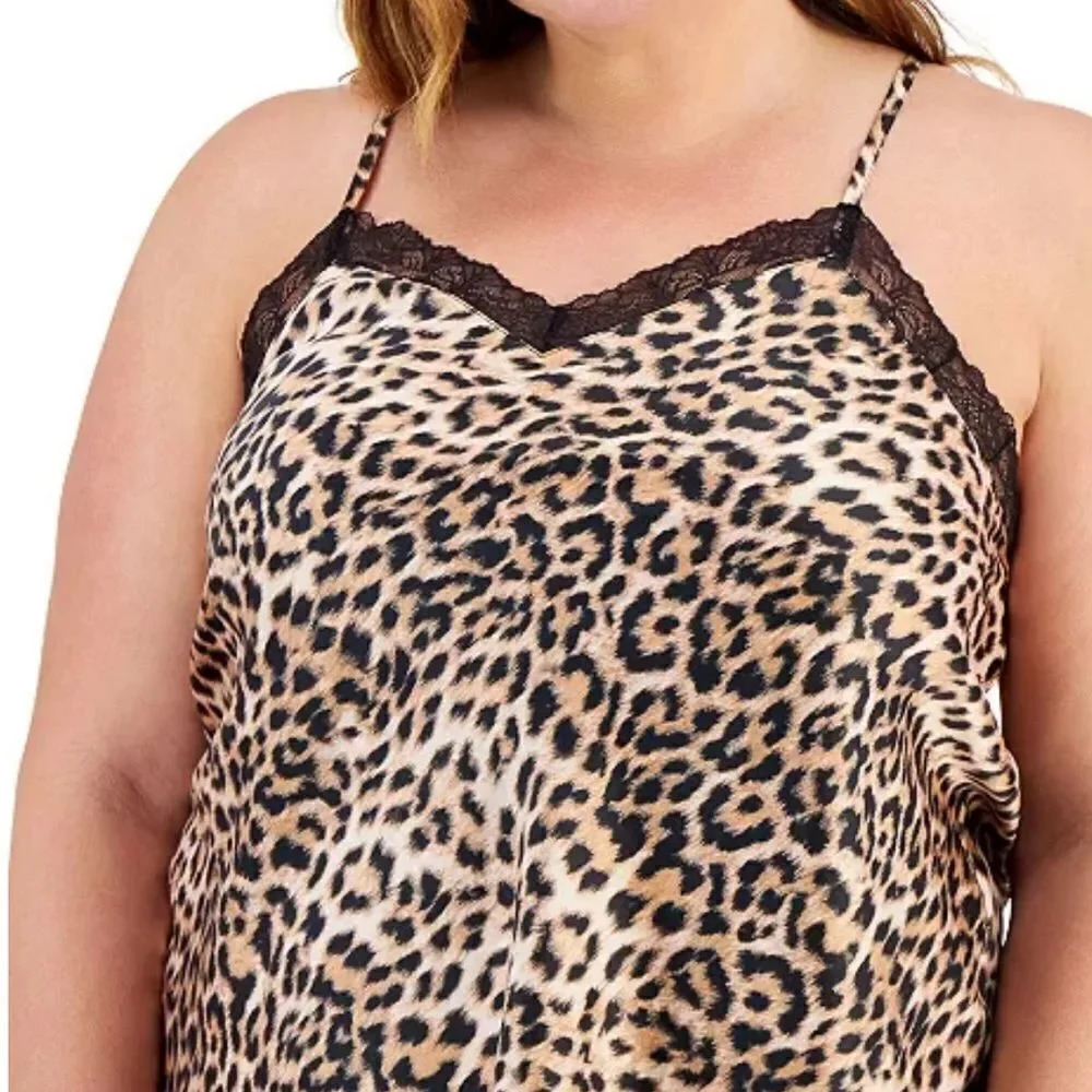 Plus Size Lace-Trim Satin Chemise size 3X - Picture 2 of 6
